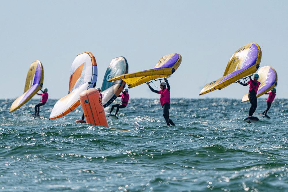 Starker Wind am zweiten Tag der California Wingfoil Masters bringt spannende Wettkämpfe auf Sylt