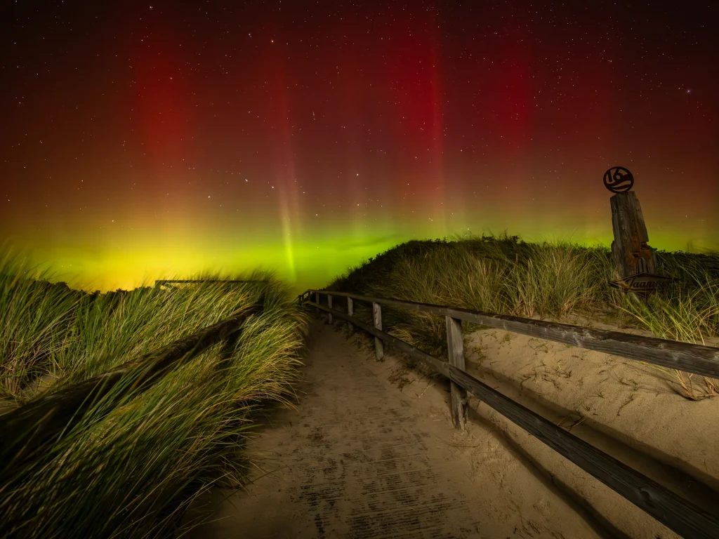 Polarlichter auf Sylt: Wenn der Himmel über Kampen „Moin“ sagt