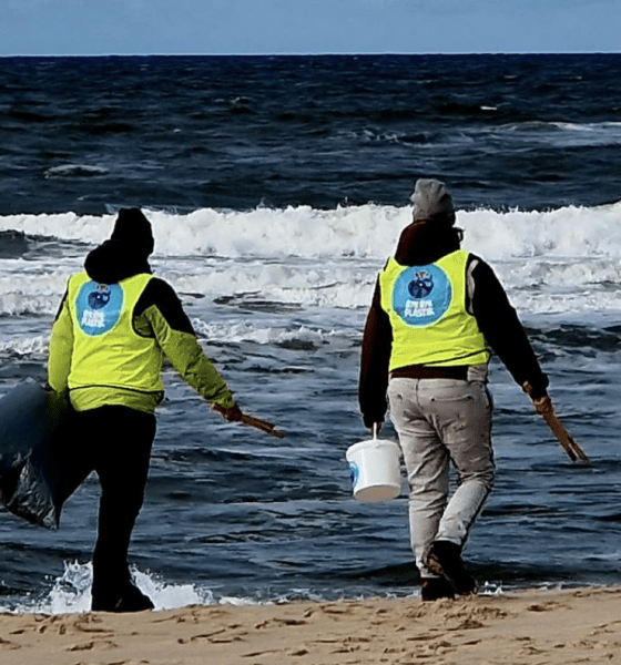 Sturm Beach Clean-up mit Bye Bye Plastik