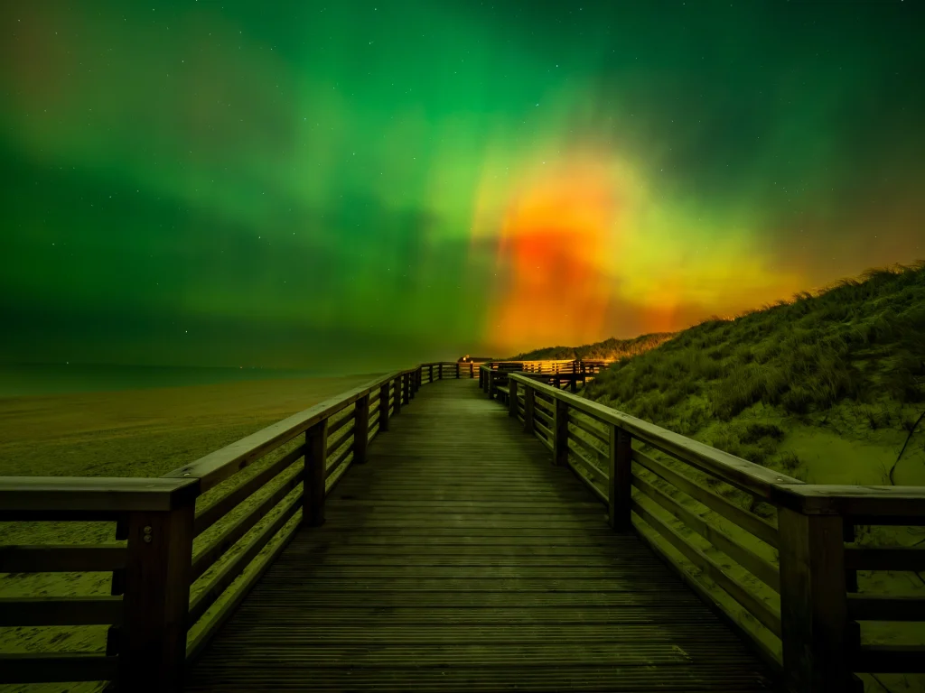Polarlichter auf Sylt: Wenn der Himmel über Kampen „Moin“ sagt