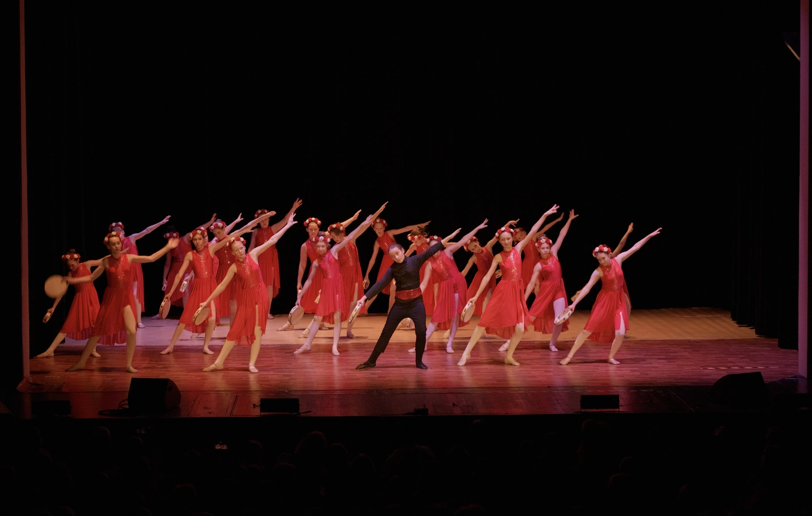 Glanzvoller Auftritt auf Sylt: Die Tanzshow 2026 begeistert im Alten Kursaal