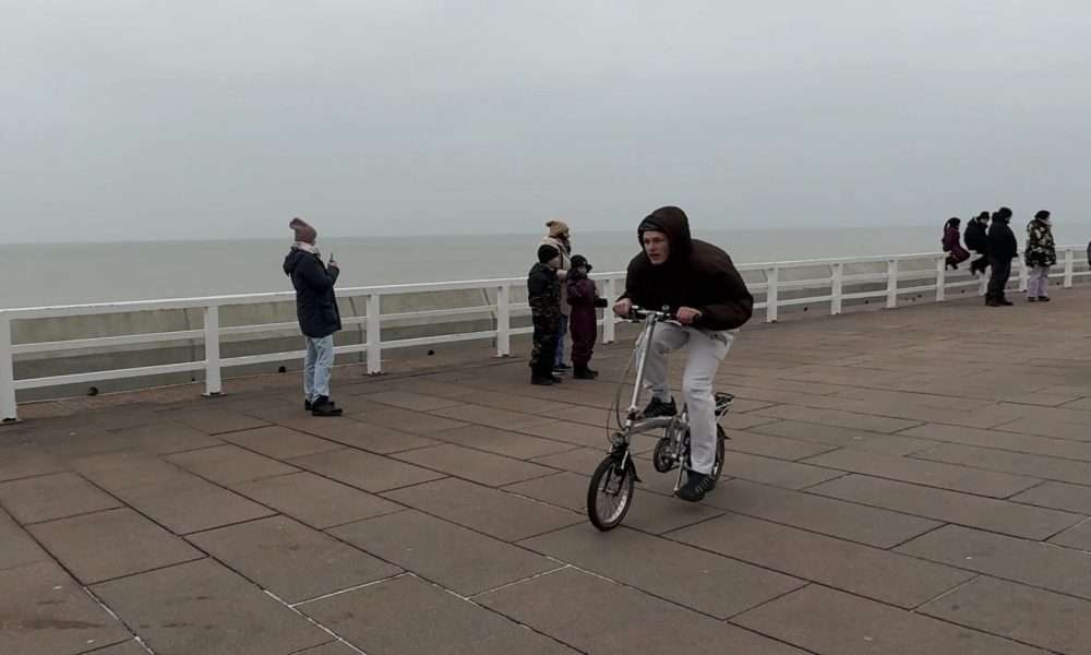 Premiere auf Sylt: Mathis Luft holt den ersten Klapprad-Wanderpokal
