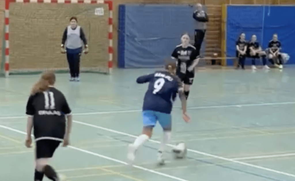 Nachwuchs-Kickerinnen gesucht: Sylt trommelt für den Mädchenfußball!