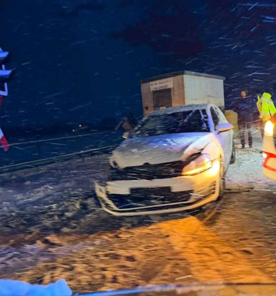 Verkehrsunfall am Bahnübergang Keitum: Glätte sorgt für Gefahr im Berufsverkehr