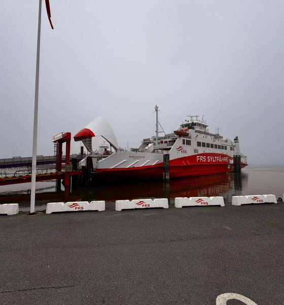 syltfähre bei nebel