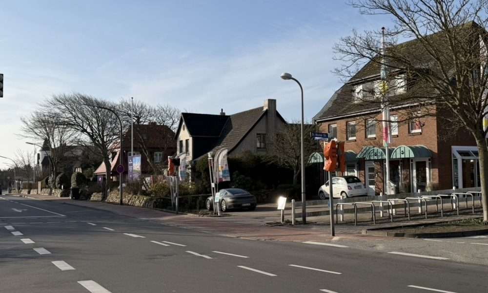 Westerland - Die Ampelanlage St.-Nicolai-Straße/Maybachstraße wird „runderneuert“
