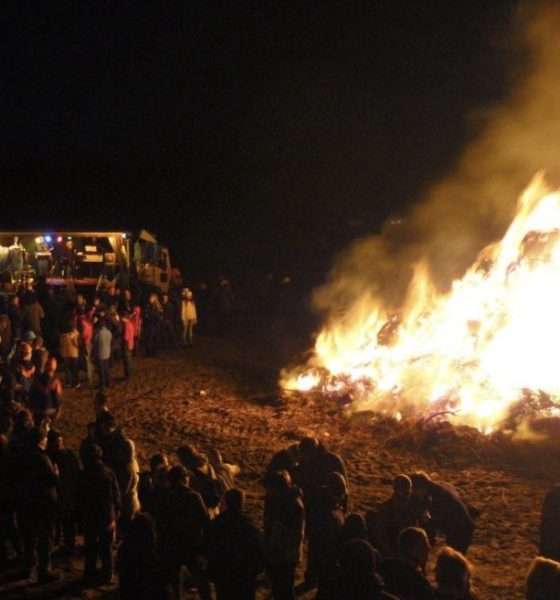 Wenn der Süden brennt: Warum das Hörnumer Osterfeuer die entspannte Antwort auf den Biike-Stress ist