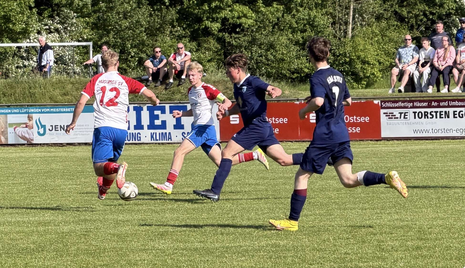 Landesligist eine Nummer zu groß — A-Junioren verlieren Pokalfinale 0:7, Revanche im nächsten Jahr 5 Landesligist eine Nummer zu groß — A-Junioren verlieren Pokalfinale 0:7, aber mit Würde