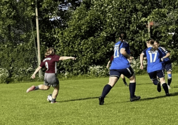 Team Sylt - Laetitia Mikolassek schießt 9 (!) Tore bei 9:2 Sieg und lässt Klixbüll keine Chance
