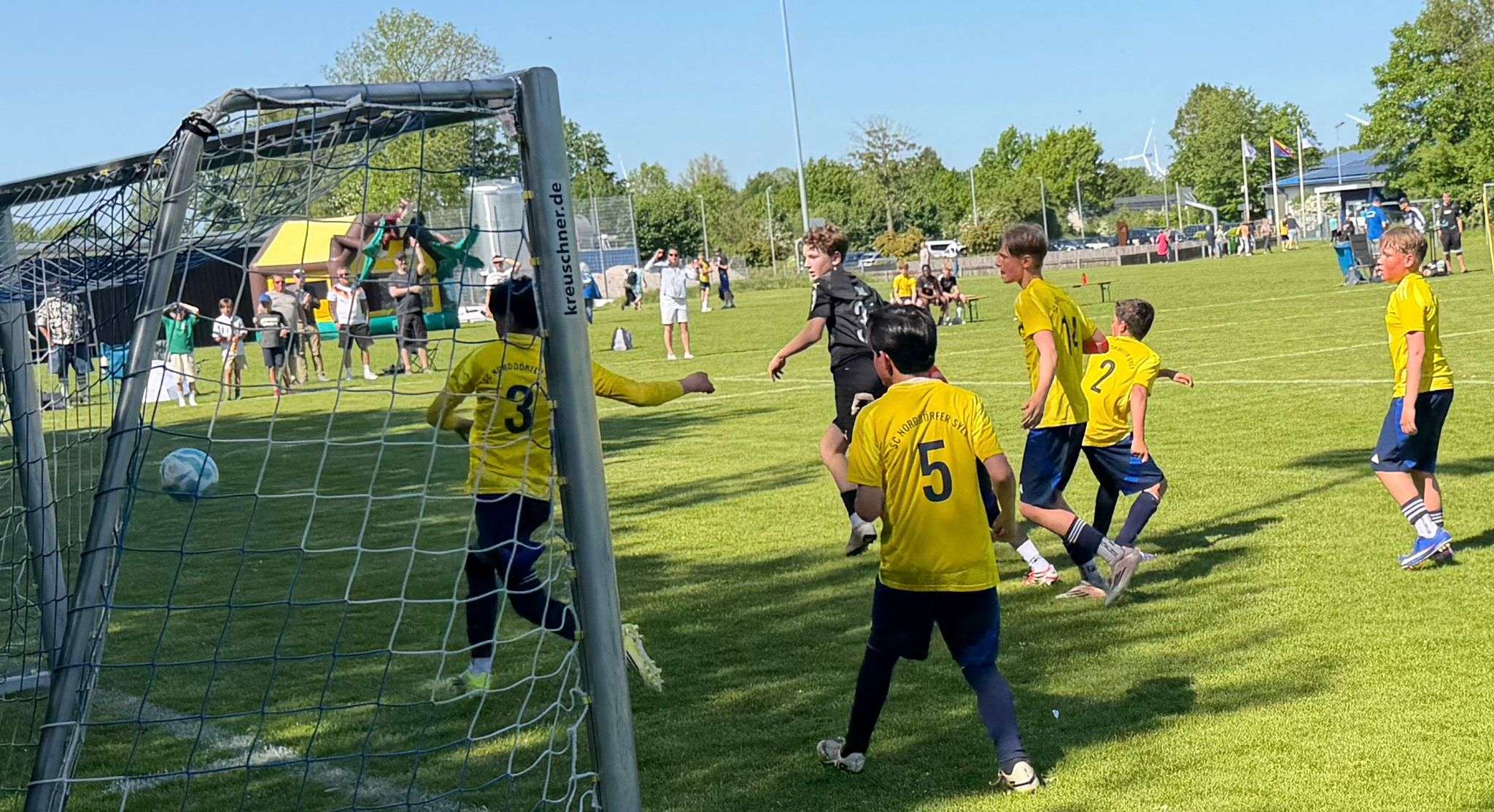 Pokalfinale in Rantum: SC Norddörfer unterliegt knapp – D-Junioren stark aber unglücklich 1 Pokalfinale in Rantum: SC Norddörfer unterliegt knapp – D-Junioren stark aber unglücklich