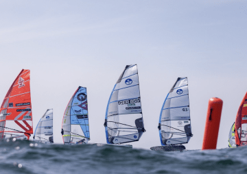 Surf-Krimi vor Sylt: Fabi Wolf fliegt der Konkurrenz davon!