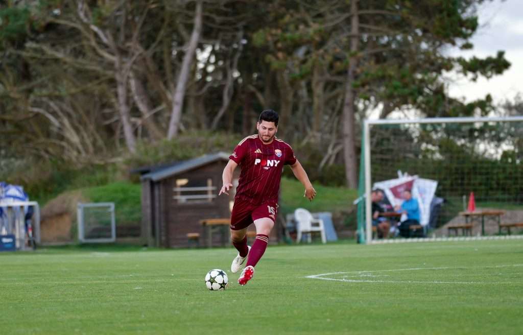 Pflichtaufgabe erledigt: SC Norddörfer gewinnt den Auftakt mit 1:0 gegen TSV Klixbüll 107 Pflichtaufgabe erledigt: SC Norddörfer gewinnt den Auftakt mit 1:0 gegen TSV Klixbüll