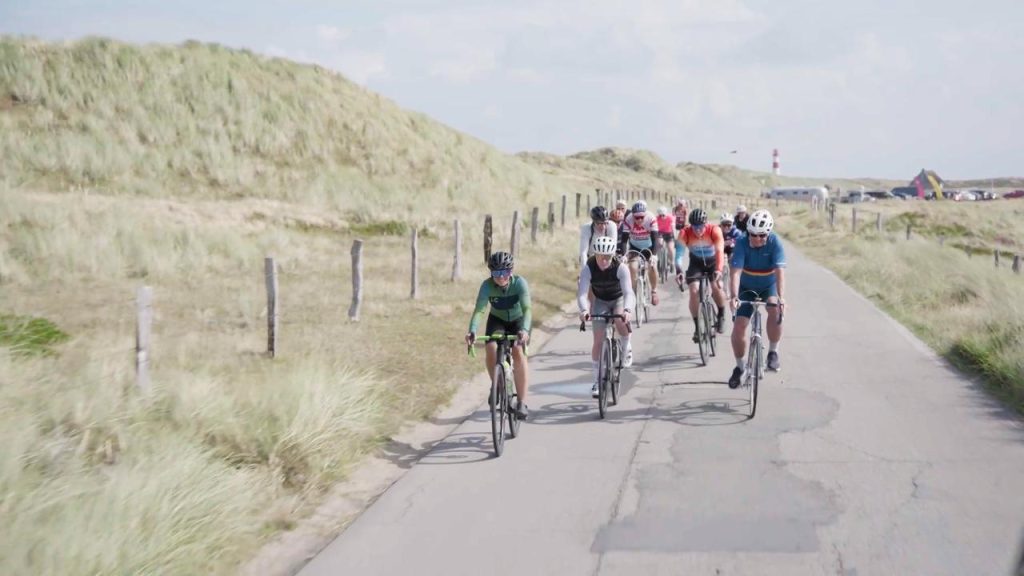 Böen, Rennwurst und ein Konzert am Meer: So lief Cycling Paradise Sylt 2026 105 Böen, Rennwurst und ein Konzert am Meer: So lief Cycling Paradise Sylt 2026