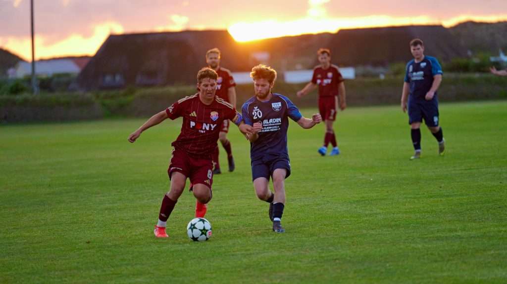 Pflichtaufgabe erledigt: SC Norddörfer gewinnt den Auftakt mit 1:0 gegen TSV Klixbüll 122 Pflichtaufgabe erledigt: SC Norddörfer gewinnt den Auftakt mit 1:0 gegen TSV Klixbüll