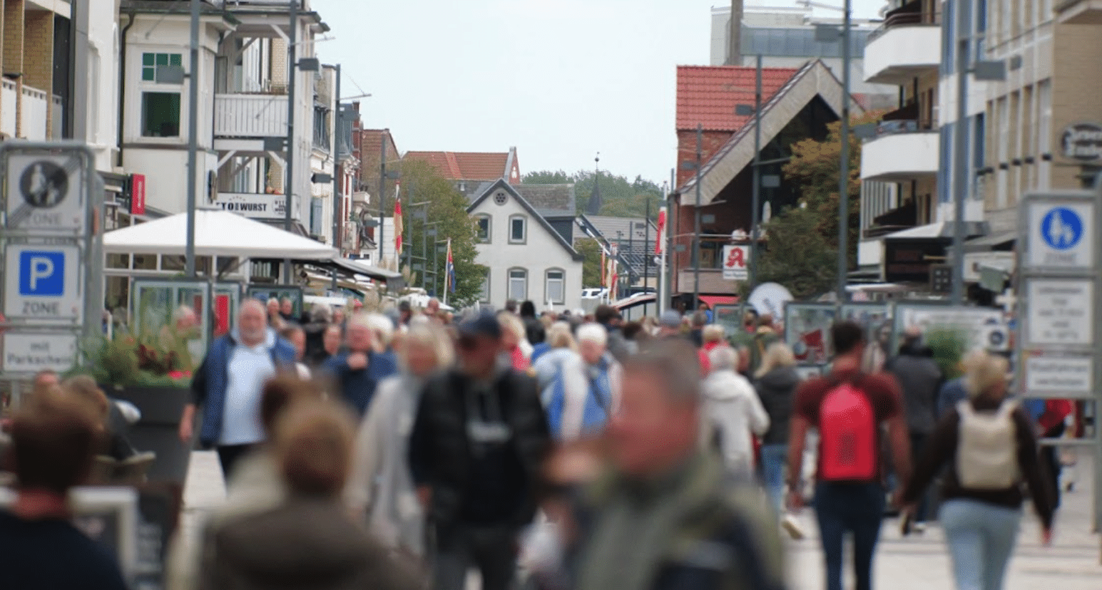 as Sommerloch weht jetzt aus Nordwest