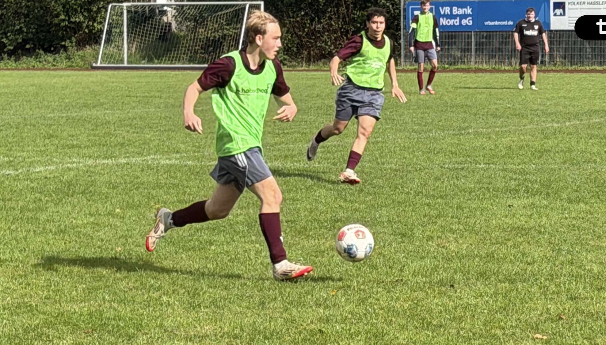 Team Sylt erkämpft sich einen 4:3 Sieg in Drelsdorf 103 Team Sylt erkämpft sich einen 4:3 Sieg in Drelsdorf