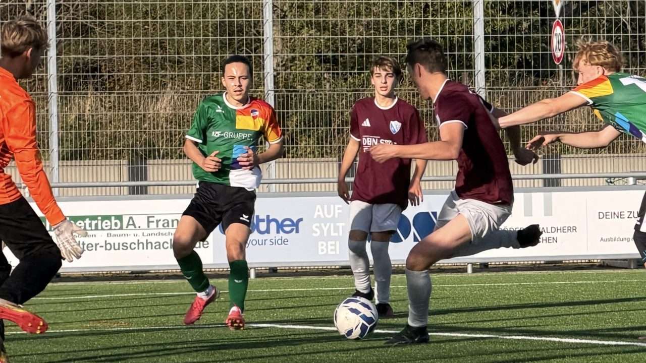 Acht Tore bis zur Pause: Team Sylt überrennt Grundhof/Husby 4 Acht Tore bis zur Pause: Team Sylt überrennt Grundhof/Husby