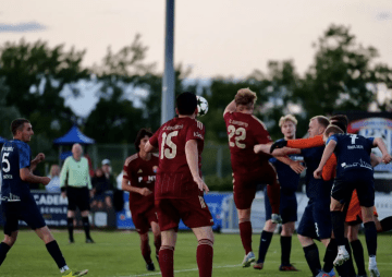 Ours-Bang´Na: Drei Tore und eine Rote Karte - SCN gewinnt 6:3 in Arlewatt