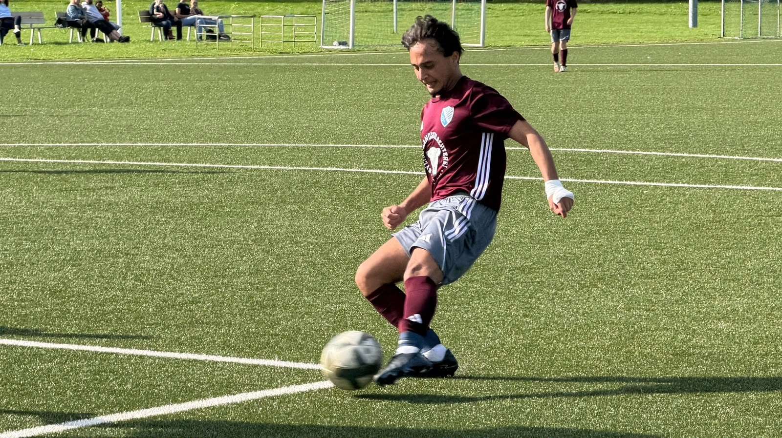 Der Nordfriesen-Haaland schlägt erneut zu: Team Sylt feiert 10:0 in Viöl