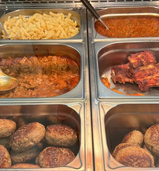 Speiseplan der "Heißen Theke" von Edeka in Keitum