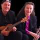Krimi-Klänge in der Friesenkapelle: Ferrara Duo entführt Wenningstedt in musikalischen „Kriminaltango“