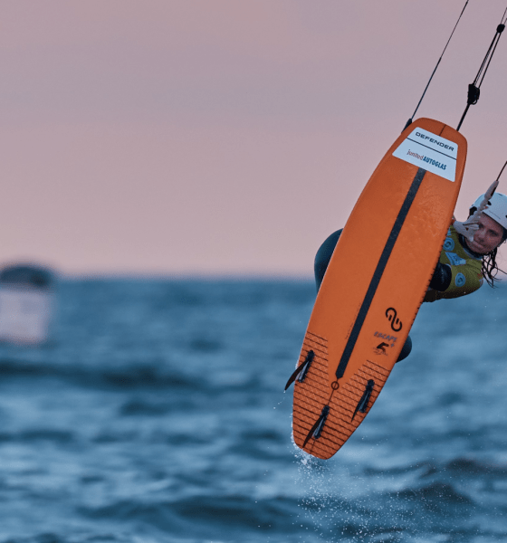 Gänsehaut am Brandenburger Strand: Kitesurf-Weltelite krönt ihre Champions vor Sylt