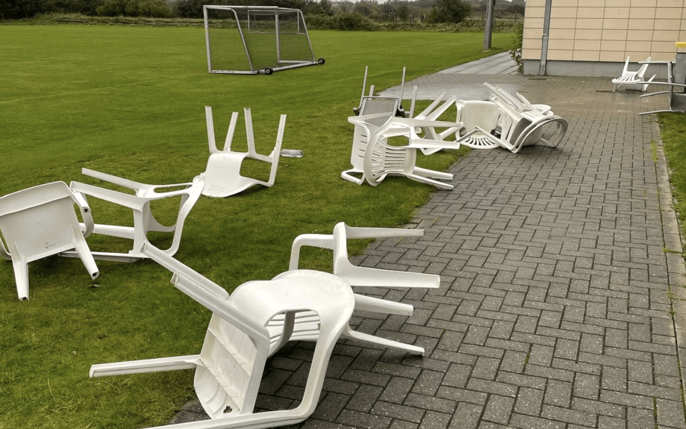 Team Sylt: Fussball geht immer! Heute 12.30 Uhr Boy Lornsen Grundschule C-Juniorinnen