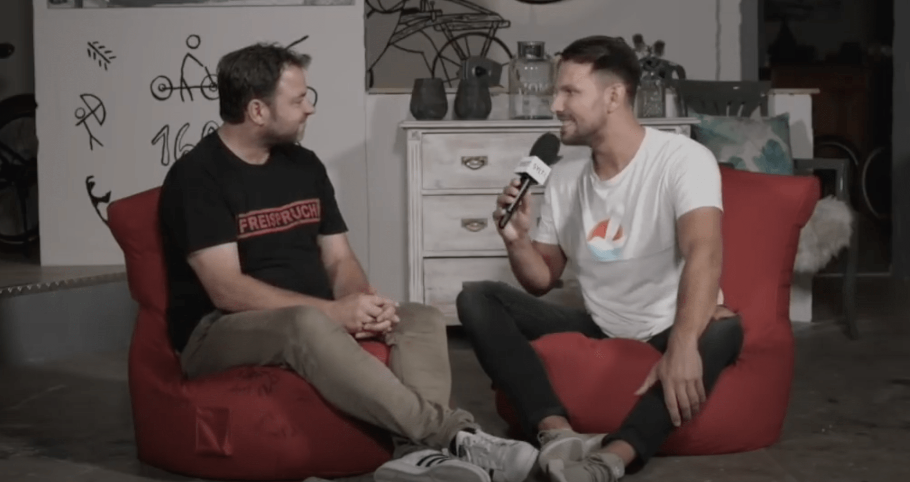 Der Anwalt der Hunde auf Sylt: Martin Rütter zwischen Bühnenshow, TV-Kult und Comedy-Coup 46 Der Anwalt der Hunde auf Sylt: Martin Rütter zwischen Bühnenshow, TV-Kult und Comedy-Coup