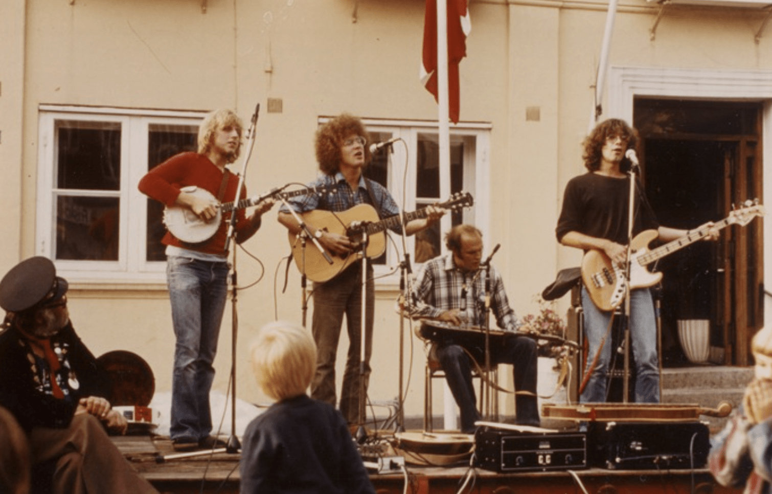 Sylt macht Musik: Die Familienwochen feiern das unvergessliche Erbe Henner Kroghs 47 Sylt macht Musik: Die Familienwochen feiern das unvergessliche Erbe Henner Kroghs