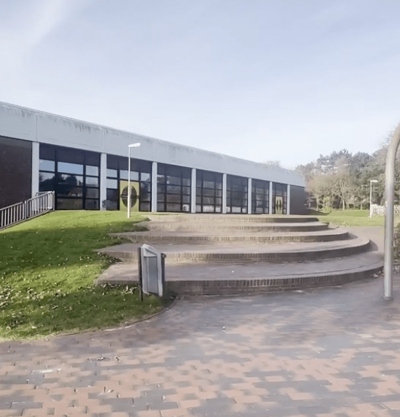 Sylter Gemeinschaftsgeist: So trotzen Vereine und Gemeinde dem Wasserschaden in Westerland