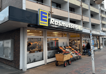 EDEKA Rasmussen: Die Strandstraße pulsiert mit Frische