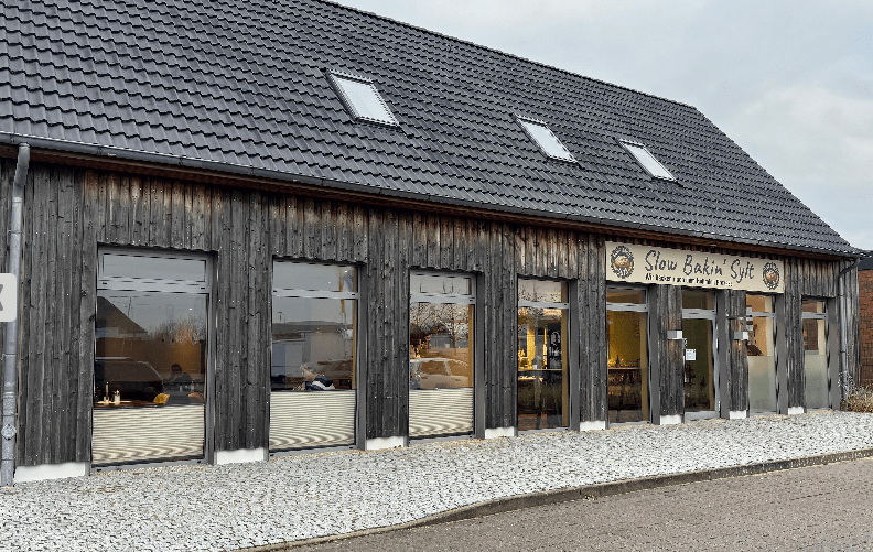 Neueröffnung in alter Backstube: "Slow Bakin' Sylt" bringt Farbe und Genuss in den Kiarwai