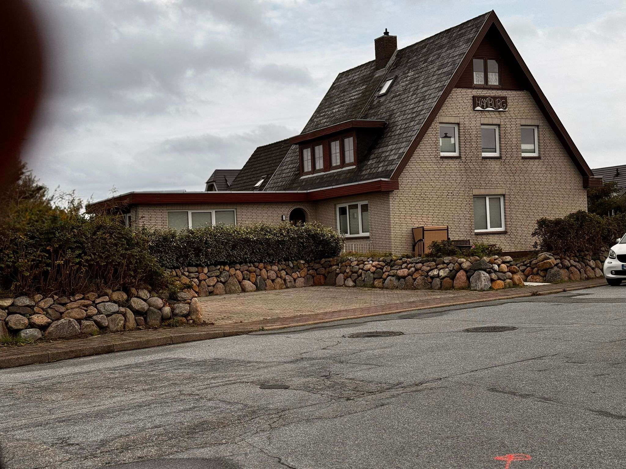 Sylter Geisterstadt Rantum? – Behörden ordnen Abriss von "Haus Hamburg" an 41 Sylter Geisterstadt Rantum? – Behörden ordnen Abriss von "Haus Hamburg" an