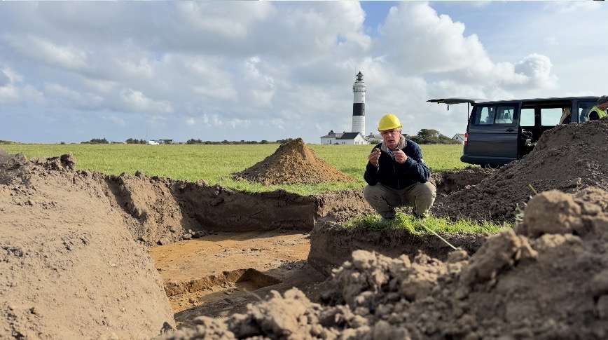 Sensation vor Kampener Leuchtturm: Archäologische Funde auf Sylt