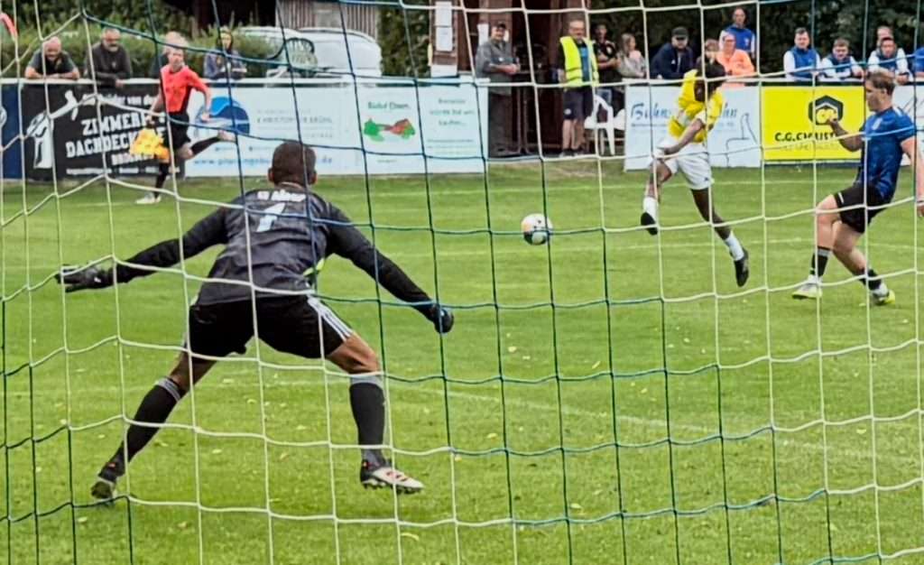 Starkes Signal im Abstiegskampf: SC Norddörfer feiert souveränen 4:0-Erfolg in Dörpum 43 Starkes Signal im Abstiegskampf: SC Norddörfer feiert souveränen 4:0-Erfolg in Dörpum