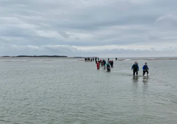 Katastrophe verhindert - Seenotretter helfen 25 Wattwanderern vor Amrum