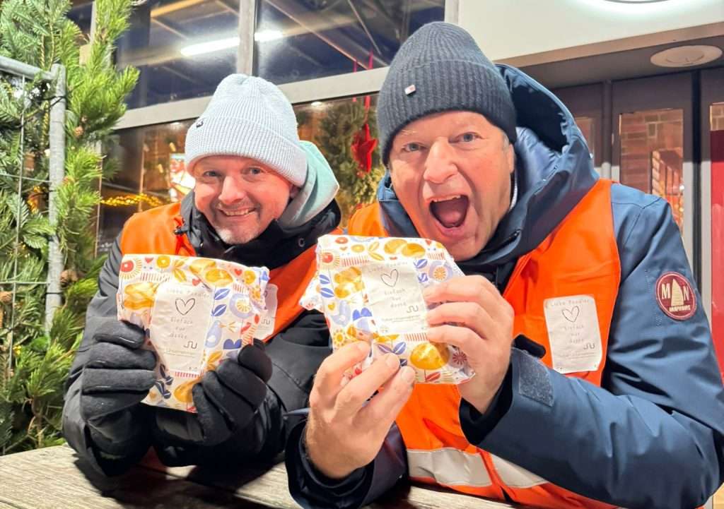 Ein herzliches Zeichen für den Pendlerverkehr an den Sylter Bahnhöfen