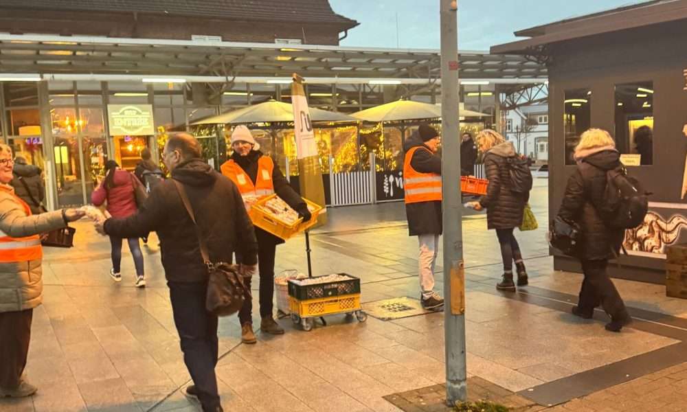 herzen verteilen am bahnhof westerland
