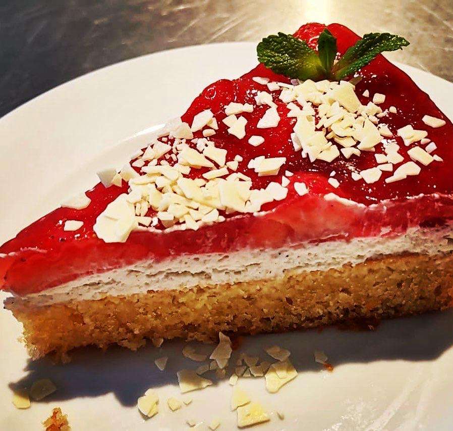 Rezept Glutenfrei Backen - Erdbeerkuchen mit Mascarponecreme und Mandelboden 44 Rezept Glutenfrei Backen - Erdbeerkuchen mit Mascarponecreme und Mandelboden