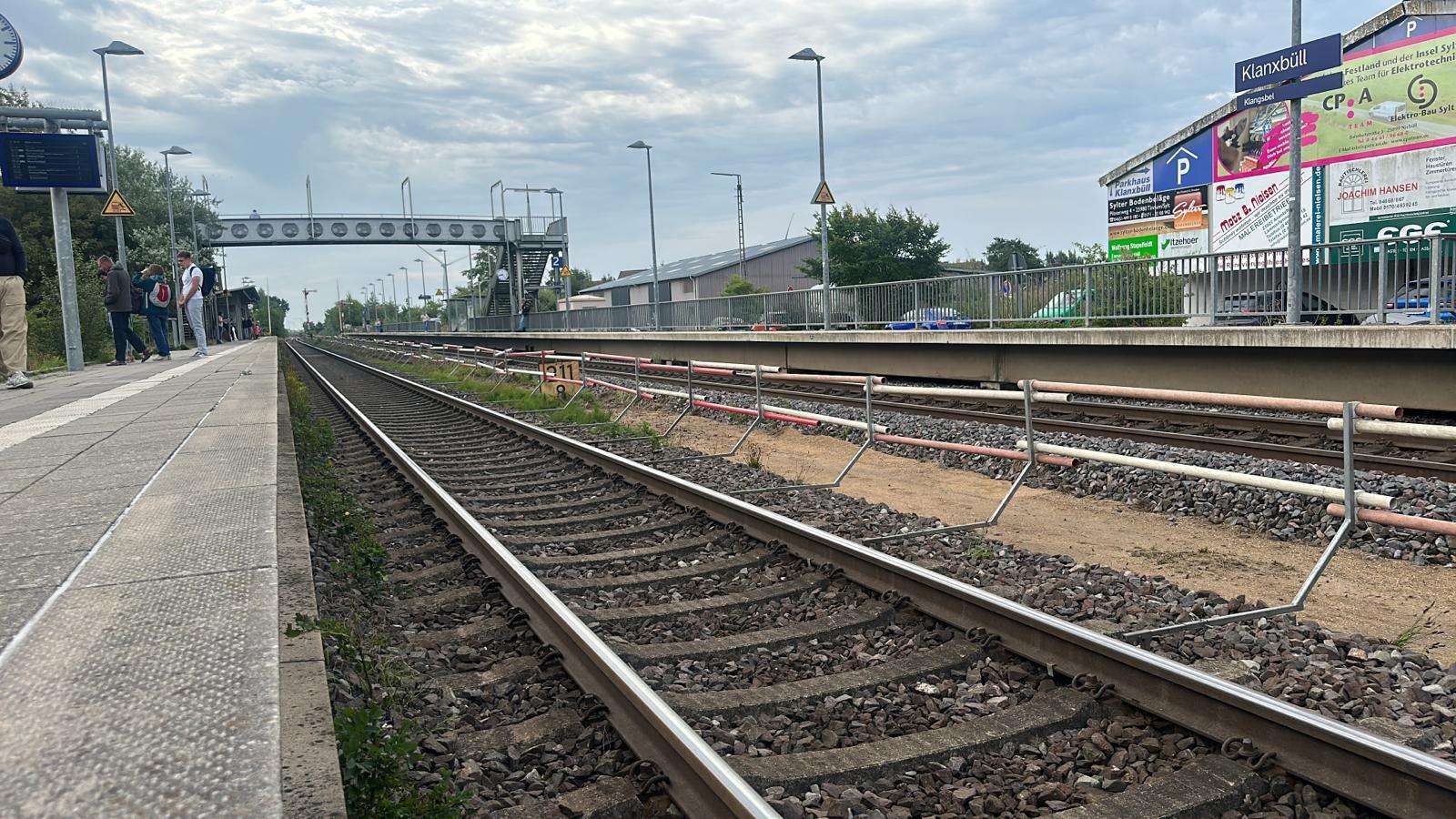 Wichtige Reise-Info: Bombenentschärfung blockiert Bahnlinie Hamburg-Sylt 47 Wichtige Reise-Info: Bombenentschärfung blockiert Bahnlinie Hamburg-Sylt