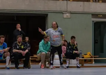Eine Ära geht zu Ende: Lars Schnittgard verlässt nach 26 Jahren die Kommandobrücke des Sylter Handballs - Ausblick Saison 25/26 51 Eine Ära geht zu Ende: Lars Schnittgard verlässt nach 26 Jahren die Kommandobrücke des Sylter Handballs - Ausblick Saison 25/26