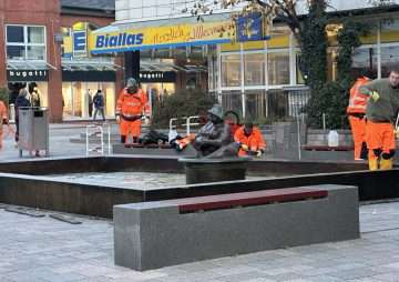 Fleißige Hände machen die Wilhelmine in Westerlamd sauber