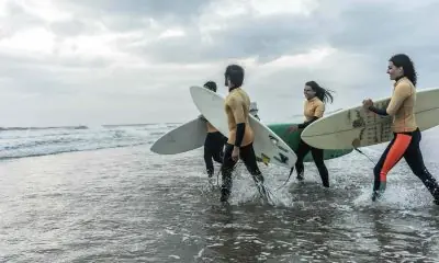 7 Surf-Destinationen weltweit für jedes Level 